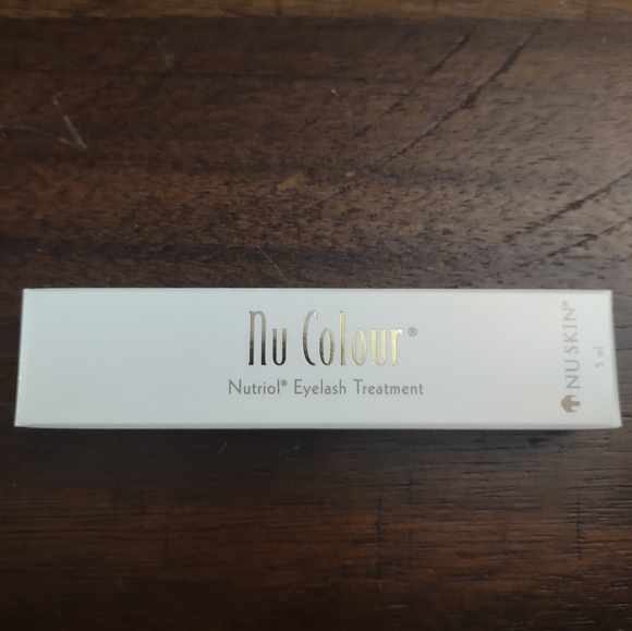 Nu skin Other - 𝅺NWT Nu Skin Nu Colour Eyelash Growth Treatment
